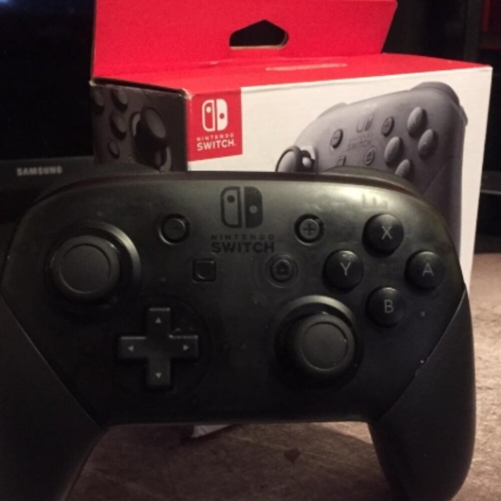 Nintendo switch pro controller - Picture 4 of 4
